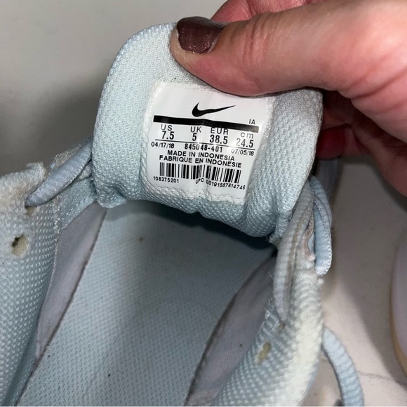 Nike Women’s Court Lite Athletic Shoe Sneaker US Size 7.5 - Picture 4 of 10